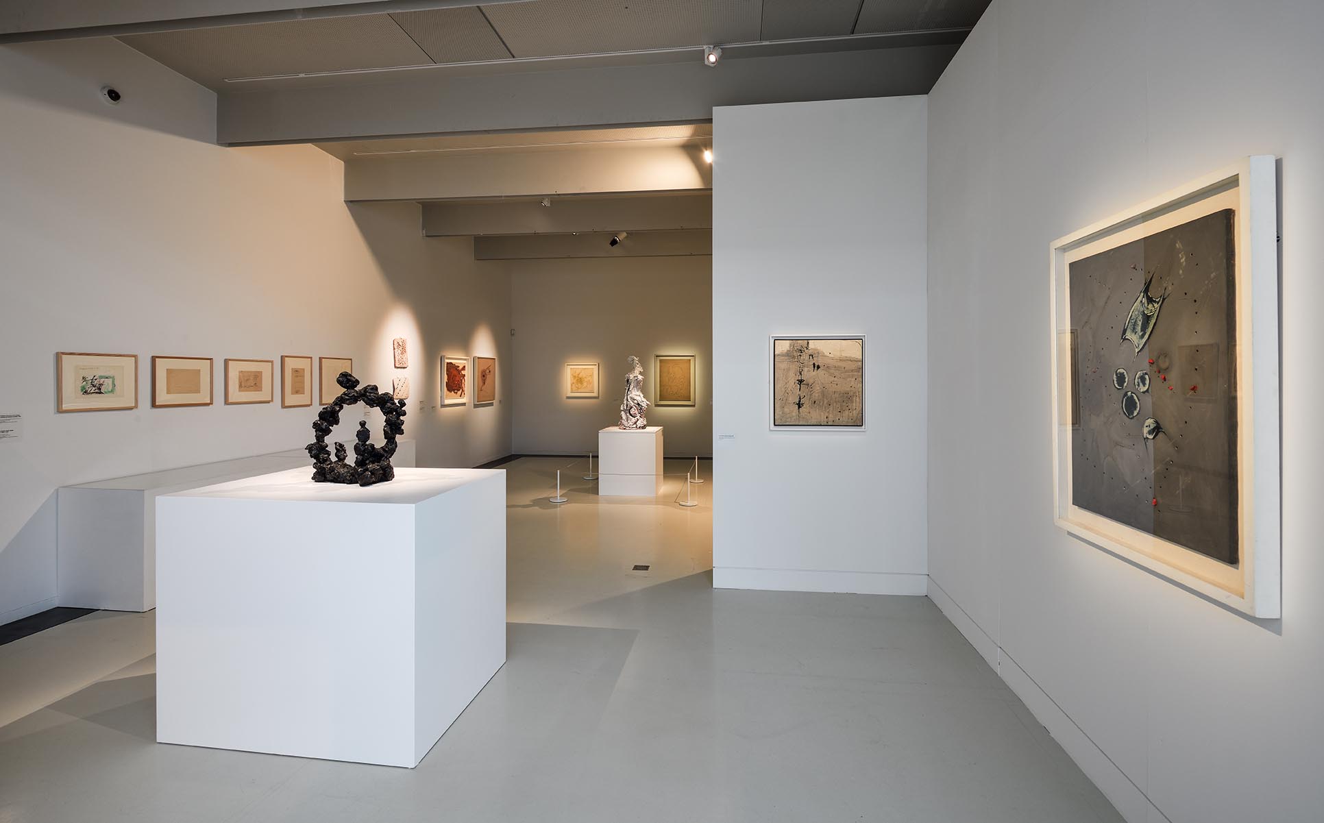 Lucio Fontana. Un futuro c’è stato, Musée Soulages, Rodez, 2024. Photo Musée Soulages, Rodez. Photo Thierry Estadieu Lucio Fontana. Un futuro c'è stato, Musée Soulages, Rodez, 2024. Photo Musée Soulages, Rodez. Photo Thierry Estadieu