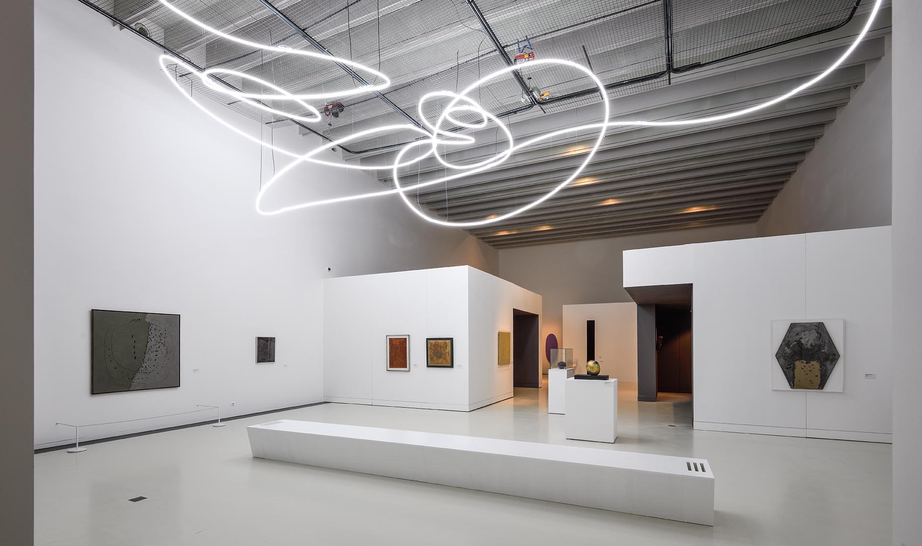 Lucio Fontana. Un futuro c’è stato, Musée Soulages, Rodez, 2024. Photo Musée Soulages, Rodez. Photo Thierry Estadieu Lucio Fontana. Un futuro c'è stato, Musée Soulages, Rodez, 2024. Photo Musée Soulages, Rodez. Photo Thierry Estadieu