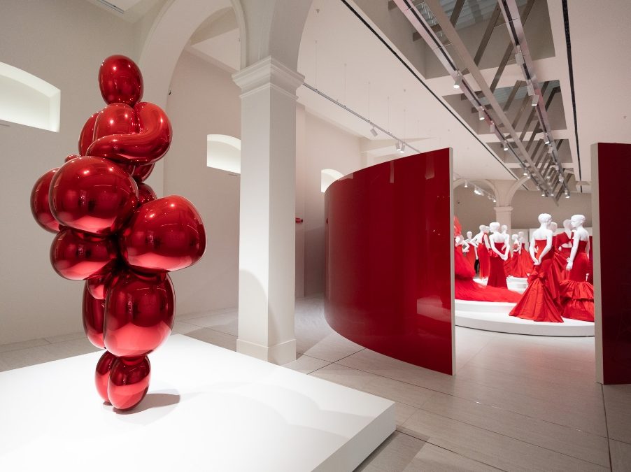 Veduta della mostra, Orizzonti | Rosso, Fondazione Valentino Garavani e Giancarlo Giammetti, Roma, 2025
