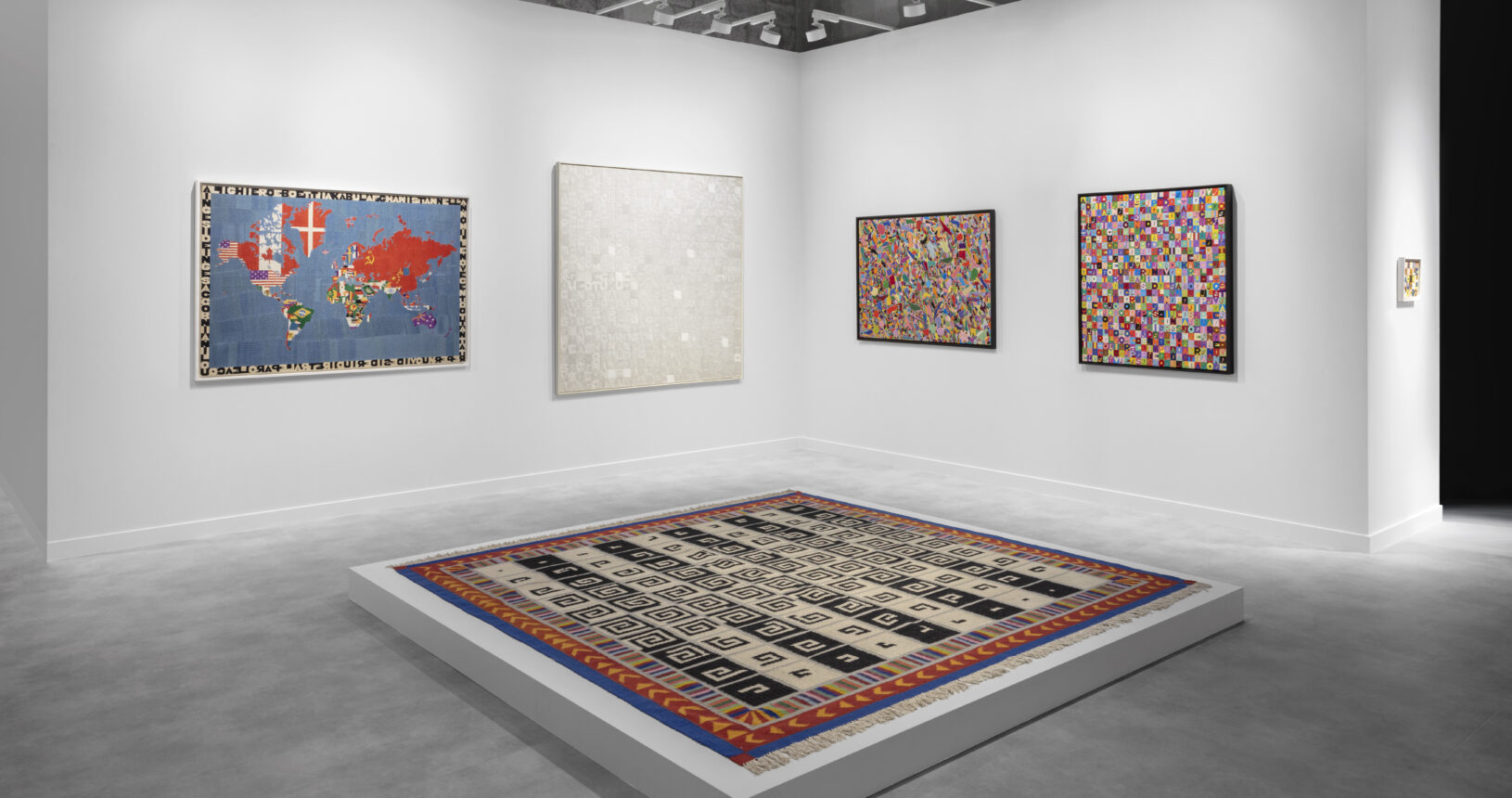 Veduta della fiera, Tornabuoni Art, Stand D110, Art Basel Qatar, febbraio 2026